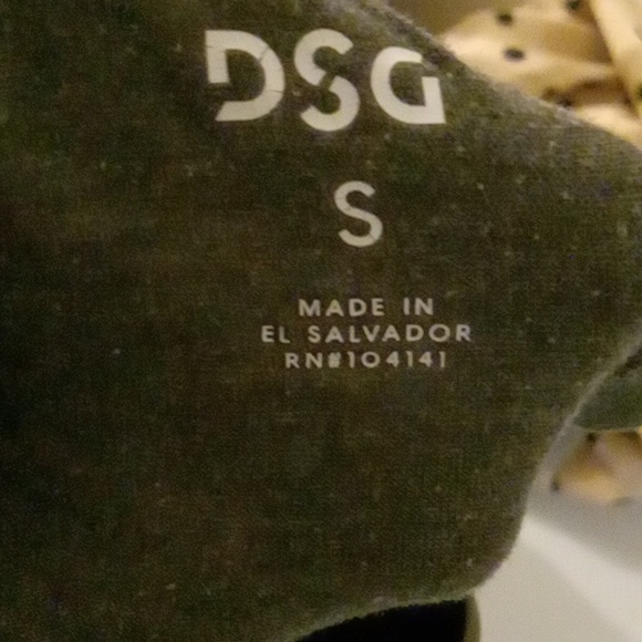 DSG Gray Relaxed Sleeveless Top - Picture 5 of 5